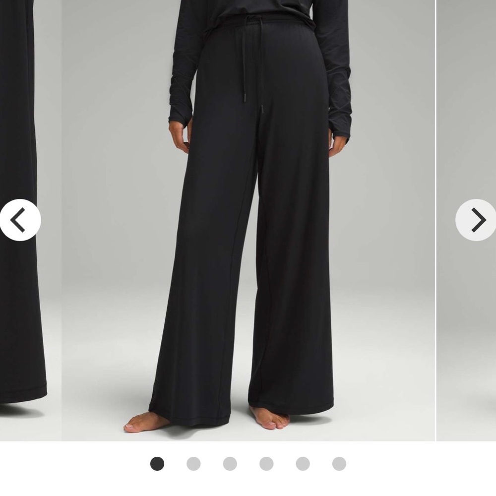 Lululemon Modal High-Rise Wide-Leg Lounge Pant
Black 
Size 8 new out tags